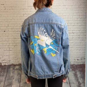 Denim Jacket Hand Painted Bird Holding Keys Sz M Artisan Quirky Art To Wear